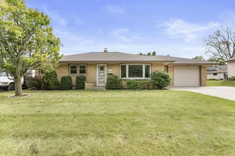 n89w15709 Cleveland, Menomonee Falls, WI 53051