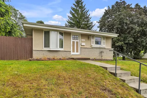 350 Richard, Waukesha, WI 53189