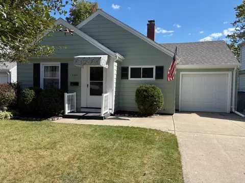 5349 W Dakota, Milwaukee, WI 53219