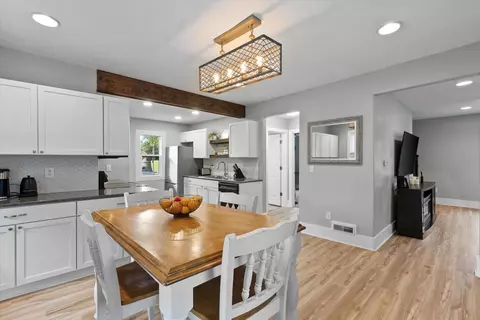 472 N Walnut, Mayville, WI 53050