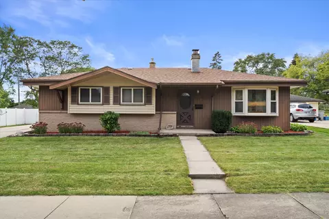 6865 N Burbank, Milwaukee, WI 53224