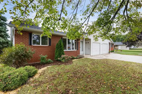 218 W Willow, Cedar Grove, WI 53013