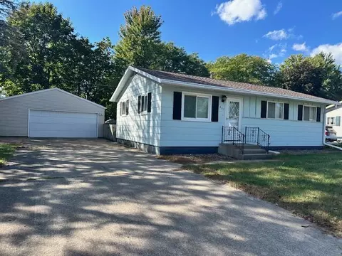 807 Hope, Onalaska, WI 54650
