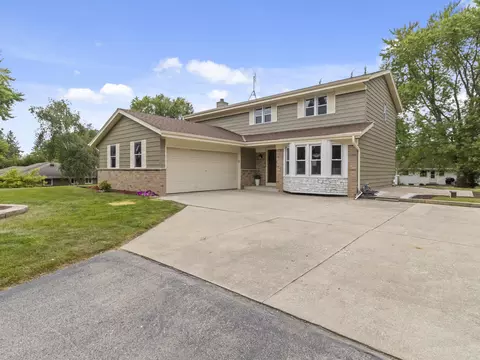 15260 Hackberry, Brookfield, WI 53005