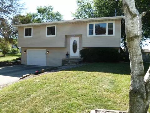 811 Evergreen, Holmen, WI 54636