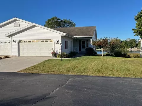 1708 Blue Heron, Two Rivers, WI 54241