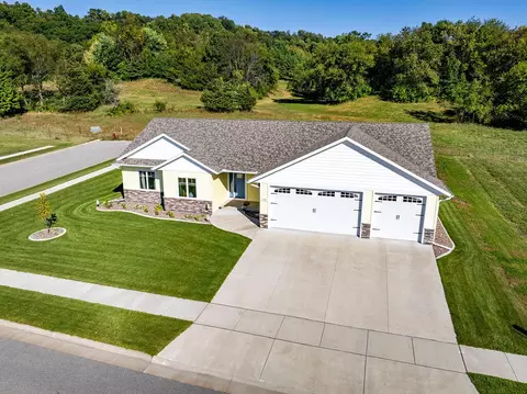 3105 Cortland, Onalaska, WI 54650