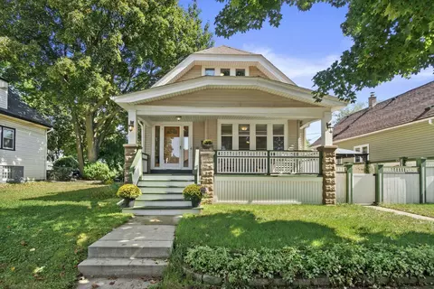 3856 S Kansas, Milwaukee, WI 53207
