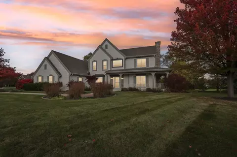 5502 W Elderberry, Mequon, WI 53092