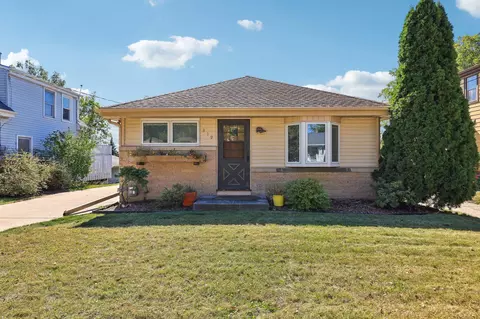 319 Morey, Waukesha, WI 53188