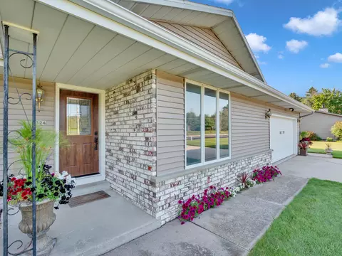 6324 S 12th, Sheboygan, WI 53081