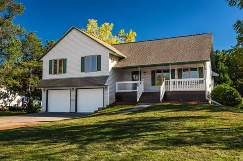 w7469 Kip Street, Holland, WI 54636