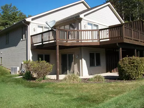 7086 Timblin, Barton, WI 53090