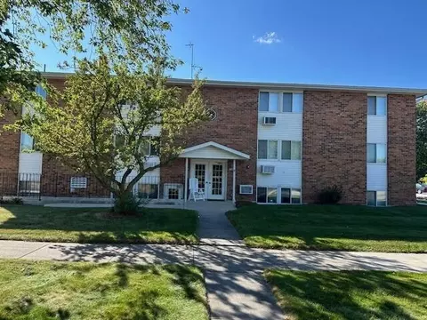 1106 S 7th #11, Sheboygan, WI 53081