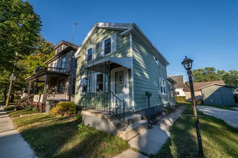 1617 N 8th, Sheboygan, WI 53081