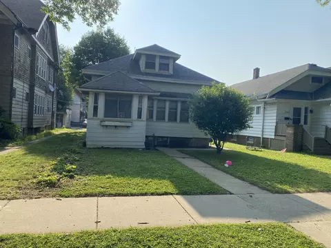 2966 N 45th, Milwaukee, WI 53210