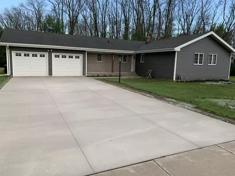 2134 Paul, Manitowoc, WI 54220