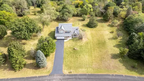 w335s5140 Woodchuck, Genesee, WI 53153