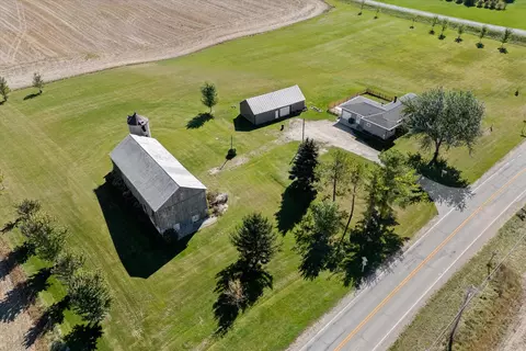 w9287 County Road T, Glenbeulah, WI 53023
