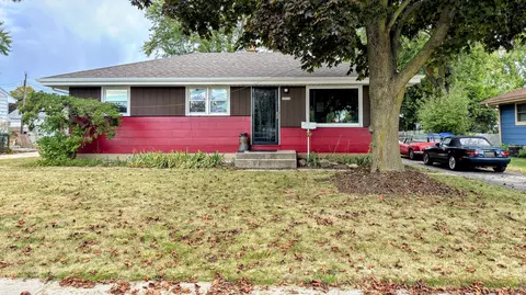 10316 W Cameron, Milwaukee, WI 53225