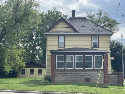 614 Main #616, Mukwonago, WI 53149