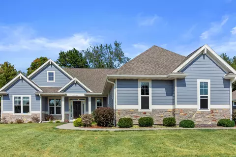 n75w23996 Overland, Sussex, WI 53089
