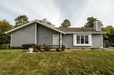 3417 High Rdg, South Milwaukee, WI 53172