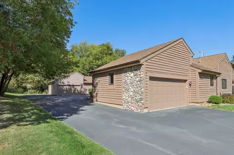 w133n8157 Danell, Menomonee Falls, WI 53051