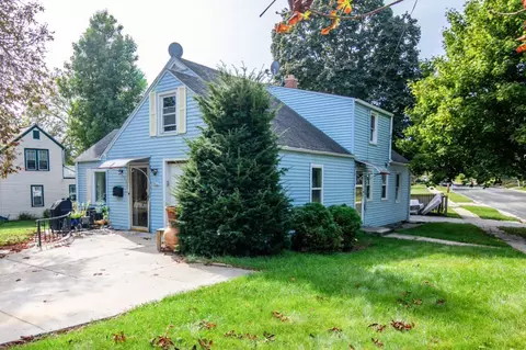 1004 Center, Watertown, WI 53098