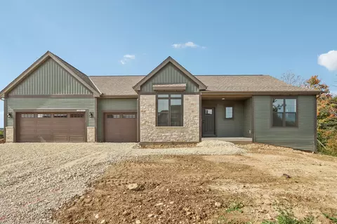 w194n15787 E Gate, Jackson, WI 53037