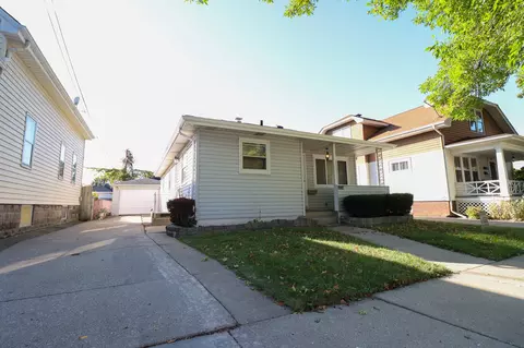 2204 Blake, Racine, WI 53404