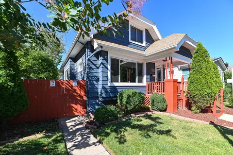 2231 S 72nd, West Allis, WI 53219