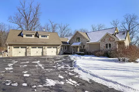 W3430 Park, Geneva, WI 53147