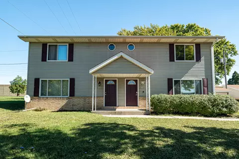 1502 S 101st #1504, West Allis, WI 53214