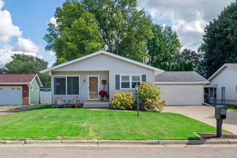 2827 Brook, La Crosse, WI 54601