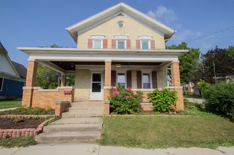 122 N Washington, Watertown, WI 53094