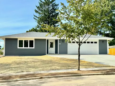 1949 Surrey, Grafton, WI 53024