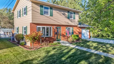 2518 Macarthur, Sheboygan, WI 53083
