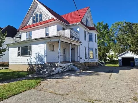412 S Main, Viroqua, WI 54665