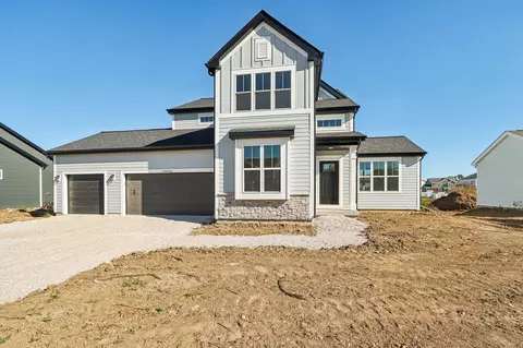 n55w24206 Peppertree, Sussex, WI 53089