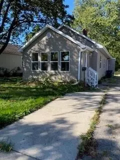 521 Spring, Lake Geneva, WI 53147