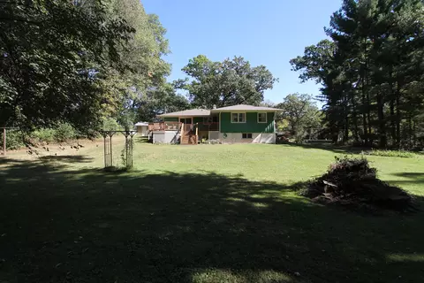 3000 Sheard, Dover, WI 53105