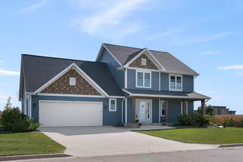 448 Lindale, Belgium, WI 53004