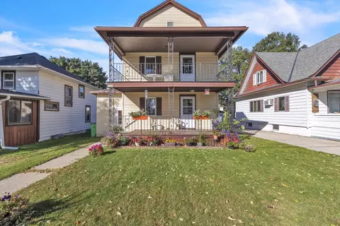 1443 Parkview, Kewaskum, WI 53040