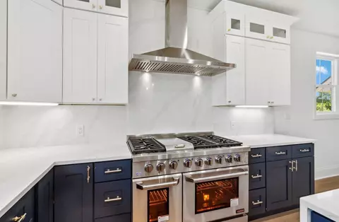 719 Eagleton #55-03, Geneva, WI 53147