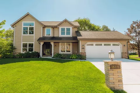 n77w15821 Crossway, Menomonee Falls, WI 53051