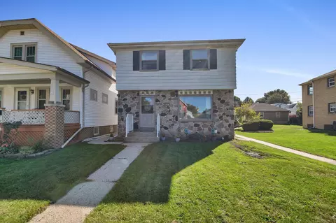 3647 E Holmes, Cudahy, WI 53110