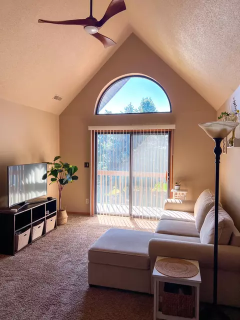 n58w23777 Hastings #24, Sussex, WI 53089