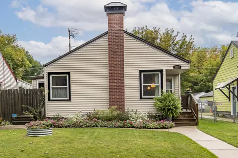 3347 S Adams, Milwaukee, WI 53207