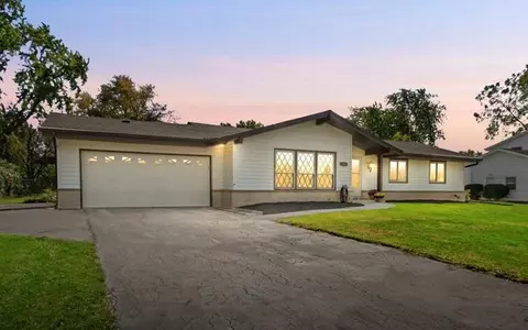 13685 W Graham, New Berlin, WI 53151